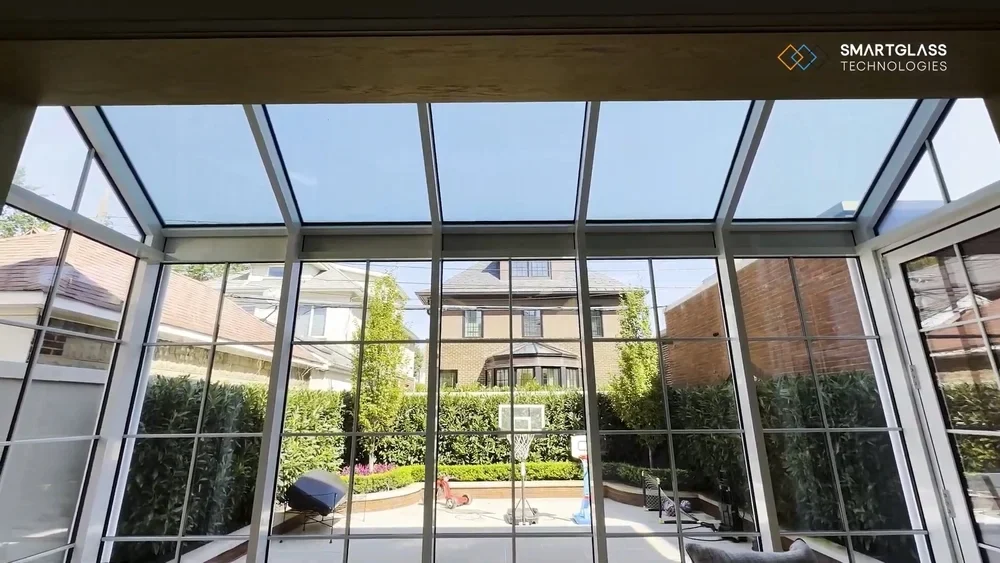 Smart Glass Energy Efficiency: How It Saves Power and Controls Light